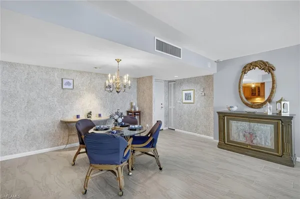 $9,000 | 4001 Gulf Shore Boulevard North, Unit 303, Naples, FL 34103