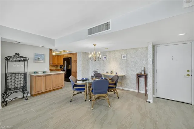 $9,000 | 4001 Gulf Shore Boulevard North, Unit 303, Naples, FL 34103