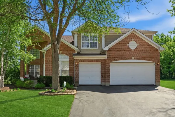 $899,000 | 1905 Osprey Lane, Libertyville, IL 60048