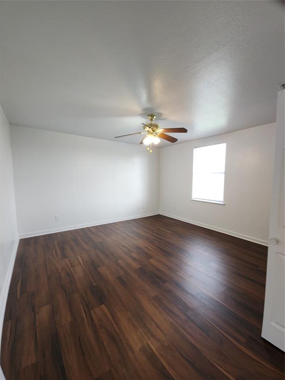 252 Pr 4207 Decatur Tx 76234, Unit 100 Decatur, TX 76234 - Photo 5 of 7