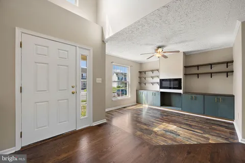 $575,000 | 245 Bucktail Drive, Middletown, DE 19709