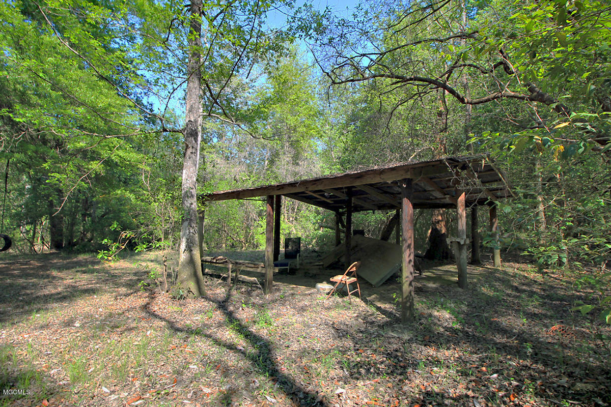 6211 Merrill Road Lucedale, MS 39452 - Photo 29 of 36 4 (1)