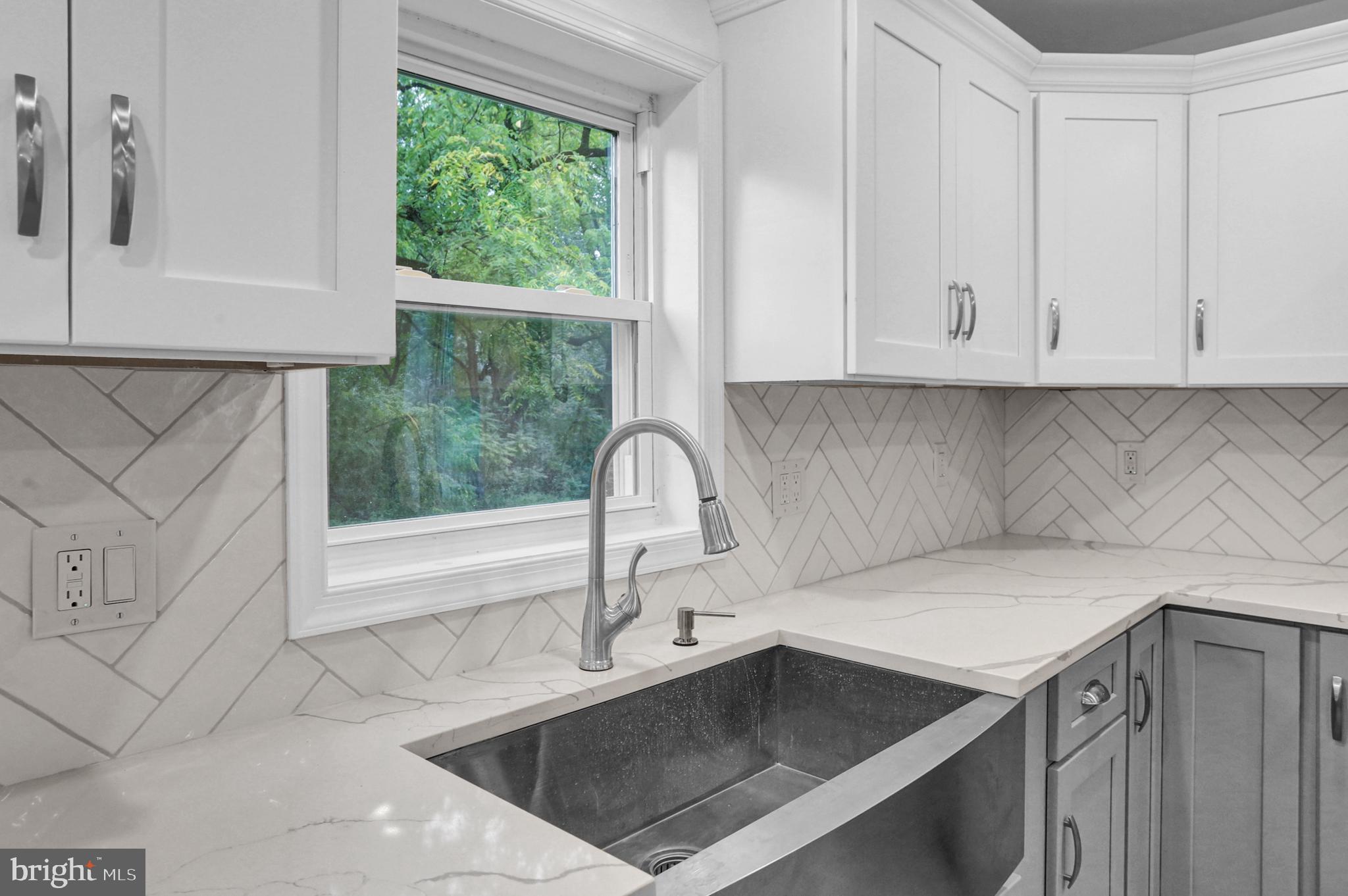 1784 Quarry Road Lebanon, PA 17046 - Photo 11 of 32 Sink