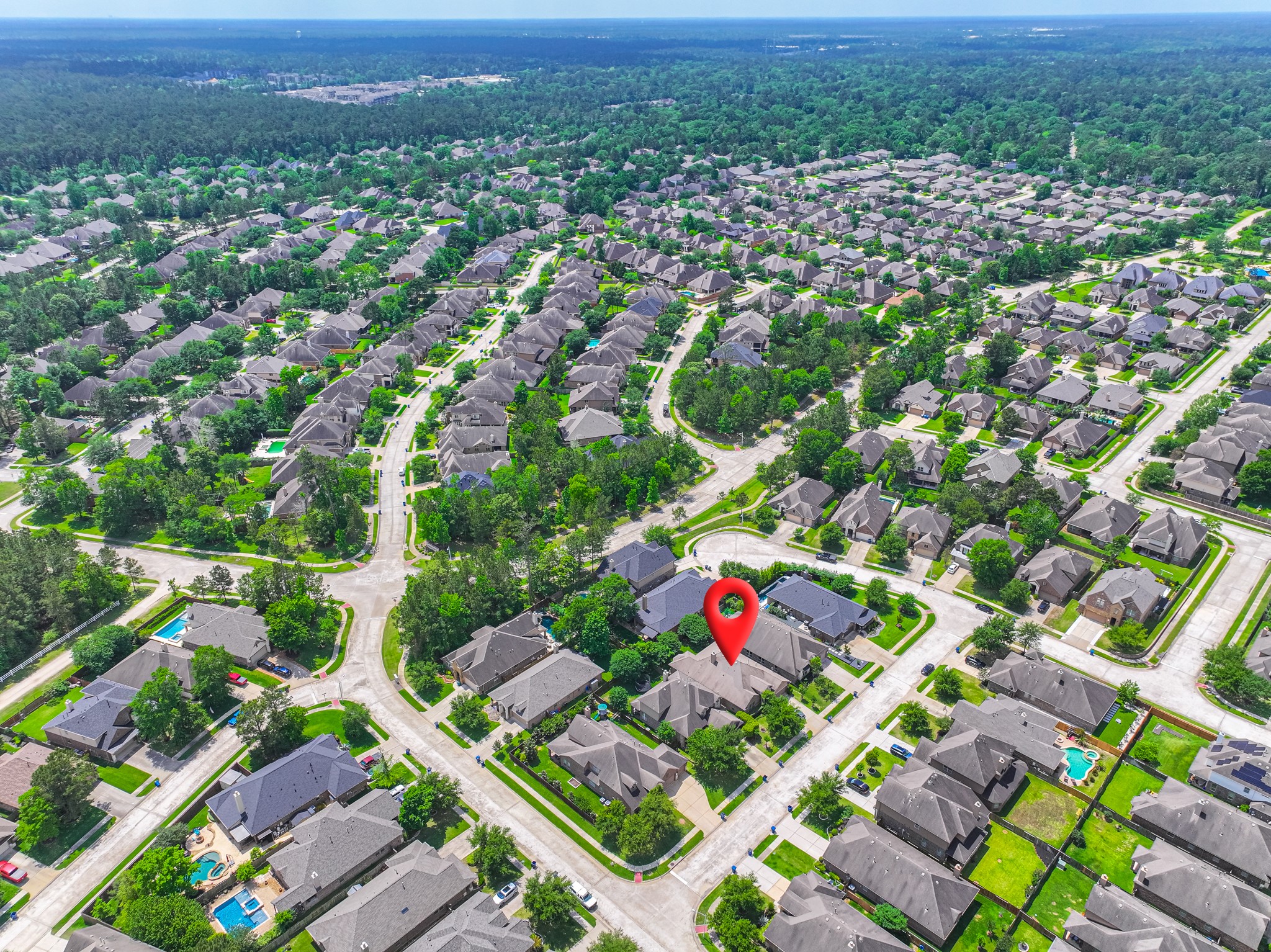 111 Pheasant Run Drive Conroe, TX 77384 - Photo 6 of 50 This home offers the perfect balance of peaceful suburban living while being conveniently close to The Woodlands, known for its vibrant town centers, parks, and year-round events.