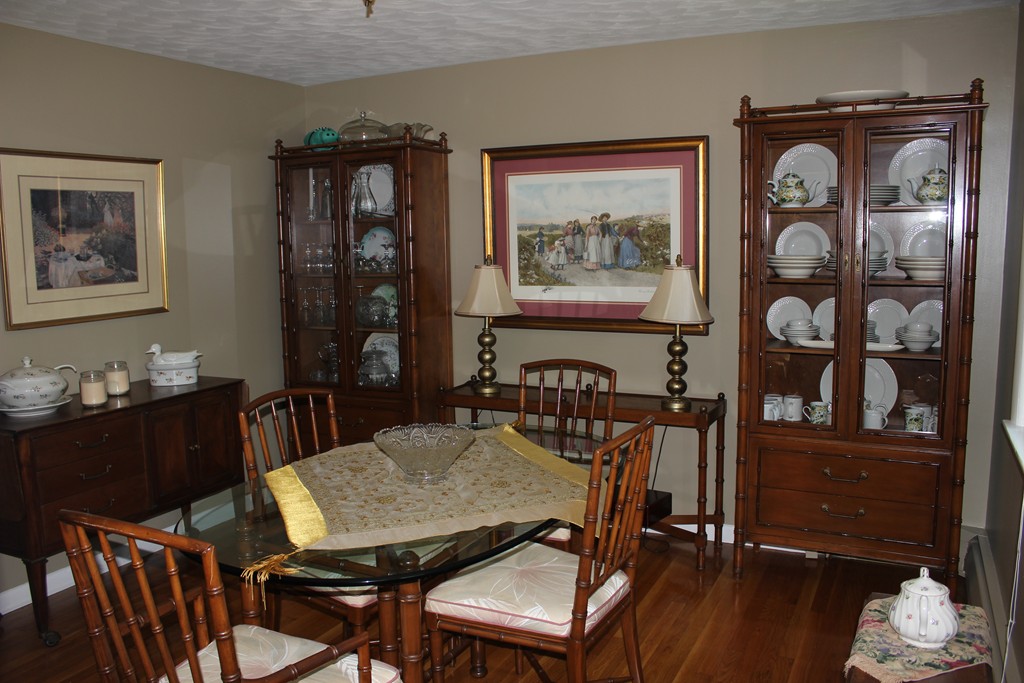 432 Wolf Swamp Road Longmeadow, MA 01106 - Photo 9 of 17 Gallery Image 9