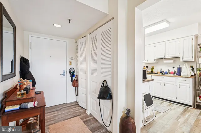 $259,000 | 7401 Westlake Terrace, Unit 506, Bethesda, MD 20817