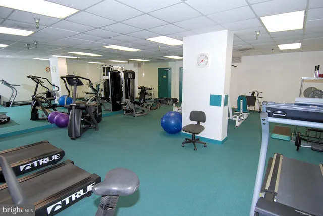 $259,000 | 7401 Westlake Terrace, Unit 506, Bethesda, MD 20817