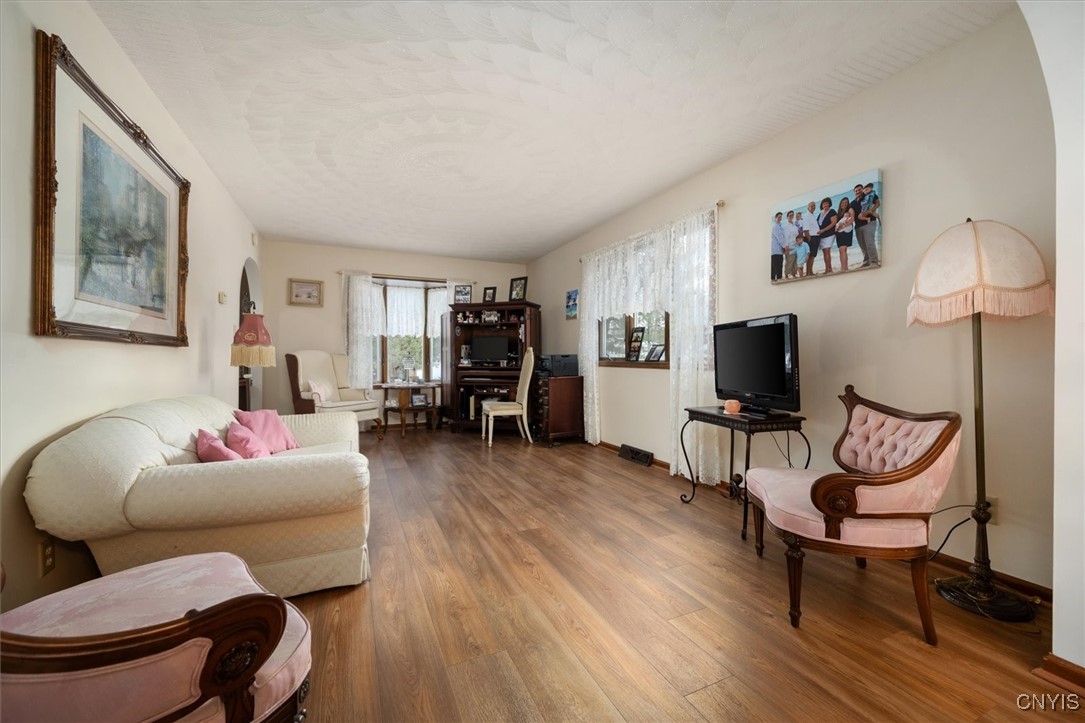 135 Button Lane Frankfort, NY 13340 - Photo 9 of 46