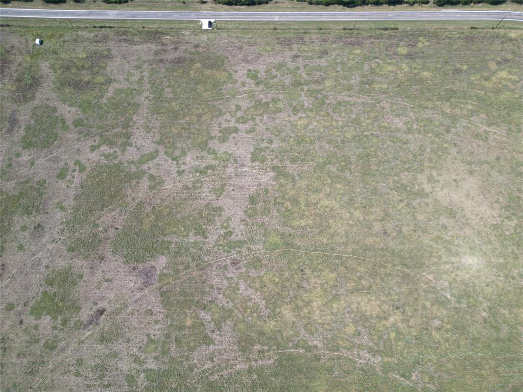 4686 Rs County Fm 514 Point, TX 75472 - Photo 2 of 6 a bathroom with a shower