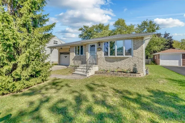 $245,000 | 67 Nancy Place, Cheektowaga, NY 14227