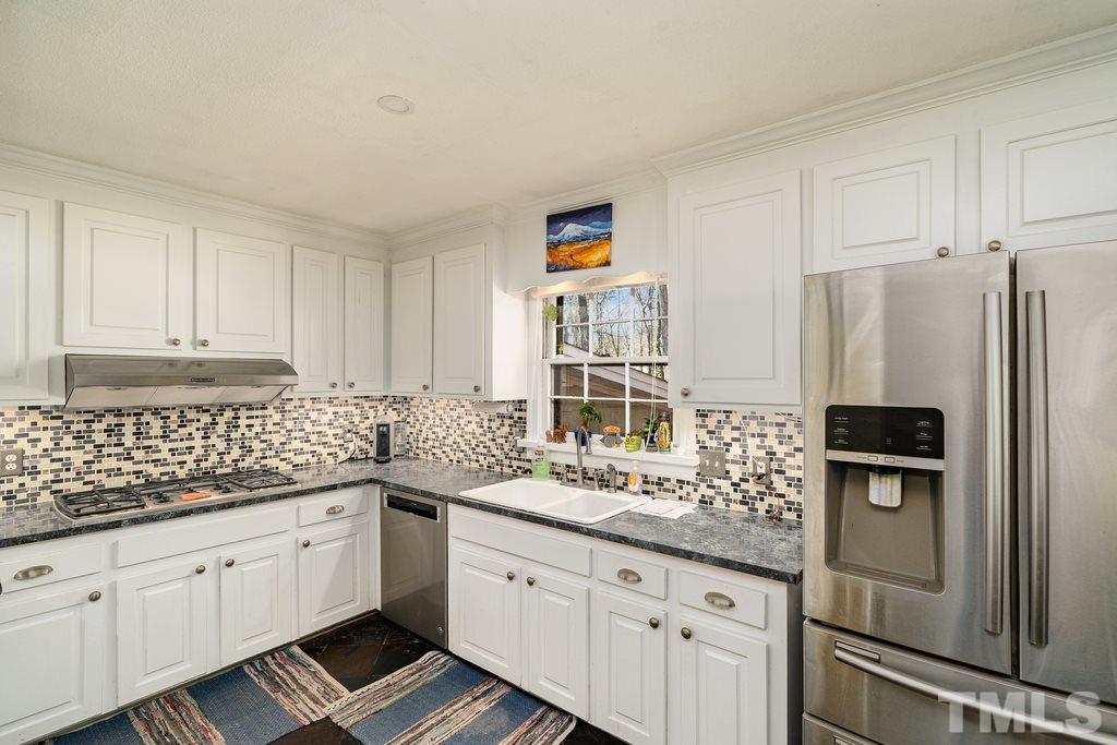 6707 Oak Ridge Drive Raleigh, NC 27612 - Photo 14 of 30