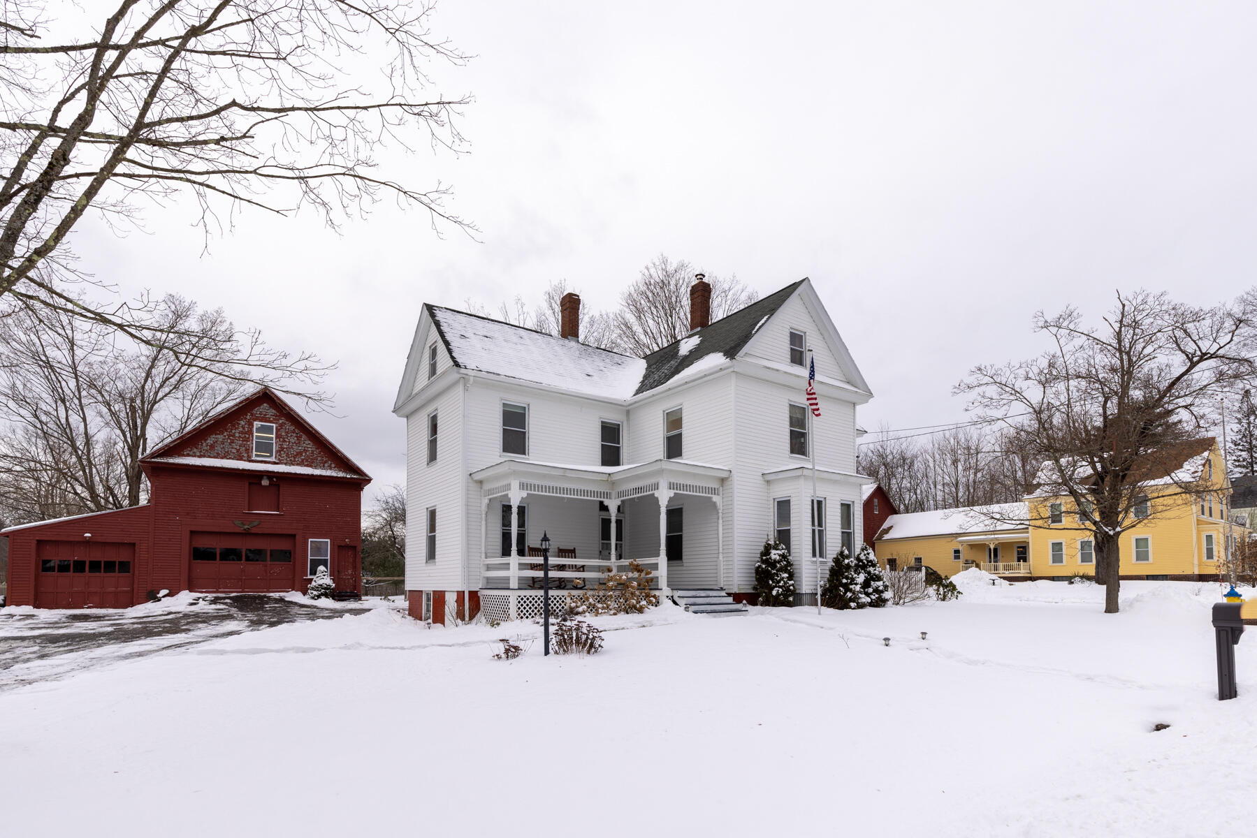 27 Bridge Street Berwick, ME 03901 - Photo 1 of 47 LM-Photos-36
