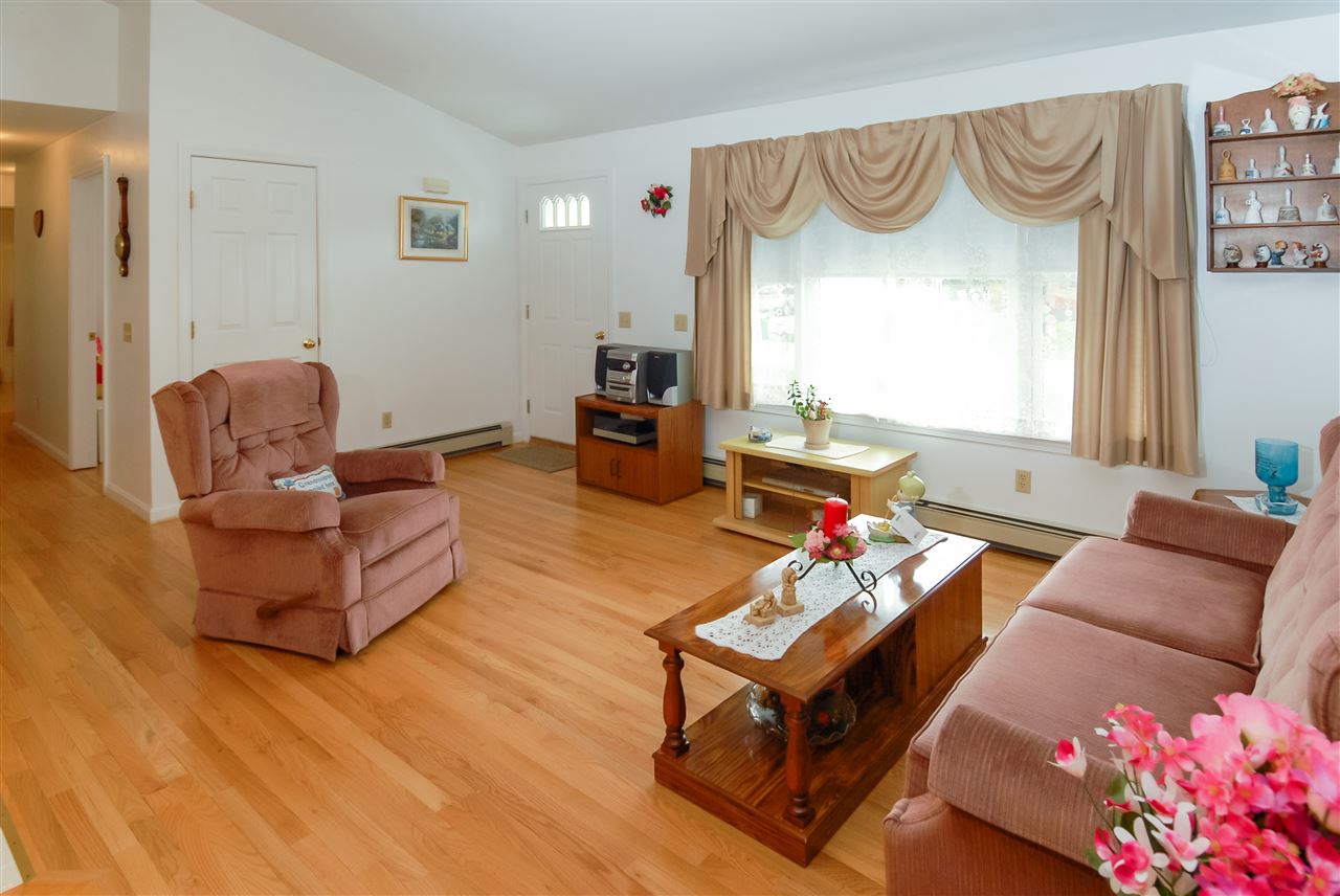 20 Fortier Drive Rochester, NH 03867 - Photo 8 of 27