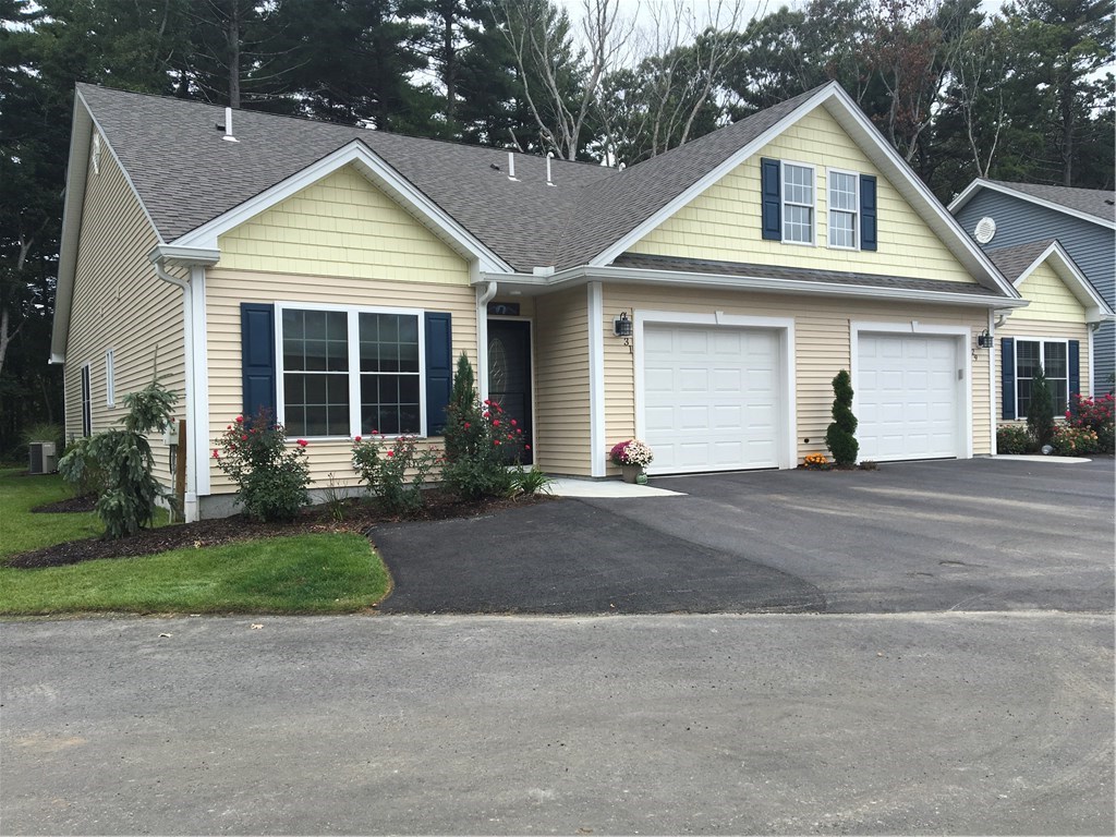 9 Rivers Edge Drive Coventry, RI 02816 - Photo 1 of 16 Gallery Image 1