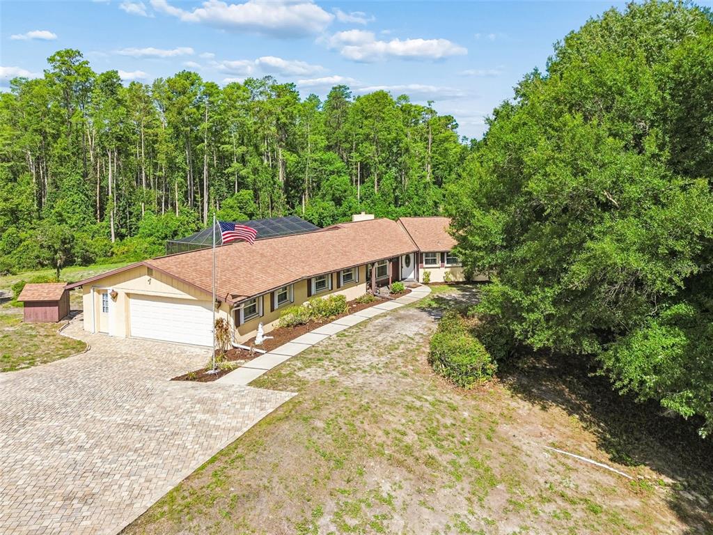 7635 Tanglewood Drive New Port Richey, FL 34654 - Photo 2 of 29 Gallery Image 2