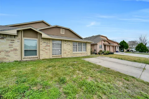 $147,900 | 10036 Woodico Drive, Houston, TX 77038