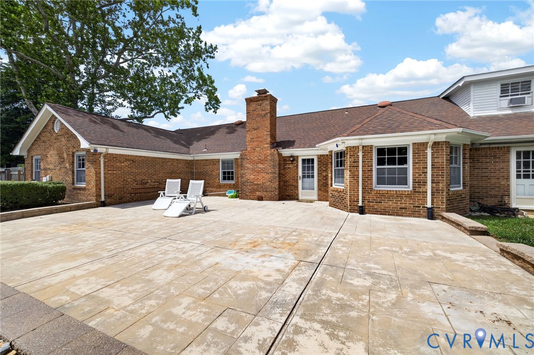 2525 Inlynnview Road Virginia Beach, VA 23454 - Photo 35 of 51