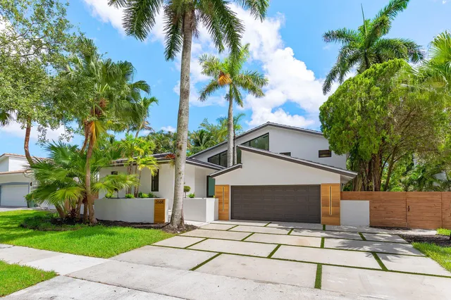 $1,600,000 | 2668 Northwest 41st Street, Boca Raton, FL 33434