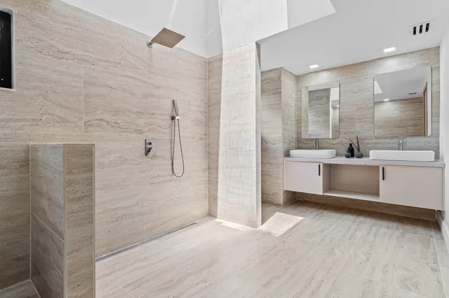 $1,600,000 | 2668 Northwest 41st Street, Boca Raton, FL 33434