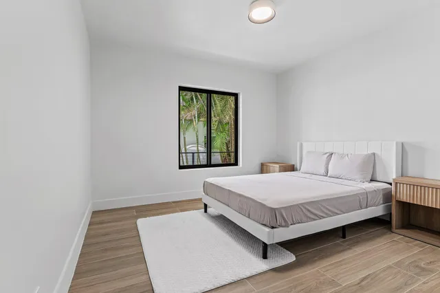 $1,600,000 | 2668 Northwest 41st Street, Boca Raton, FL 33434