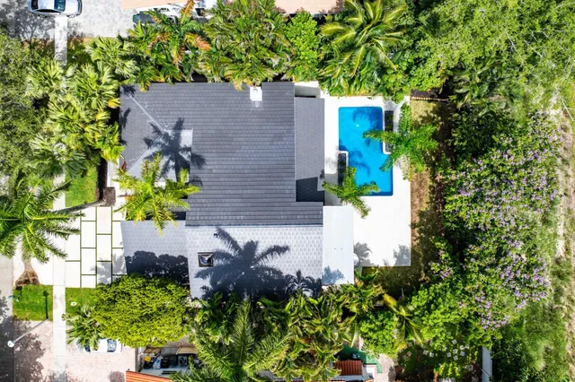 $1,600,000 | 2668 Northwest 41st Street, Boca Raton, FL 33434