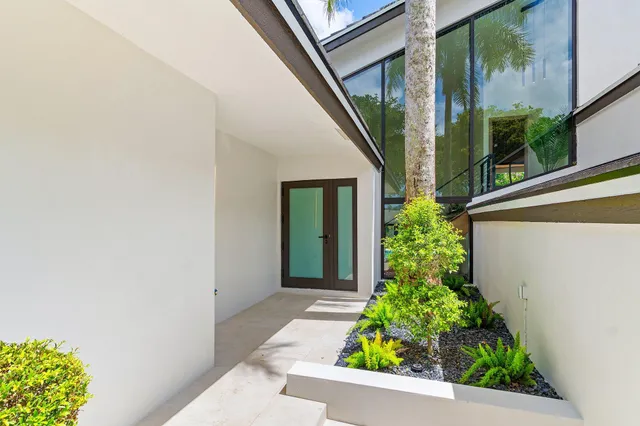 $1,600,000 | 2668 Northwest 41st Street, Boca Raton, FL 33434