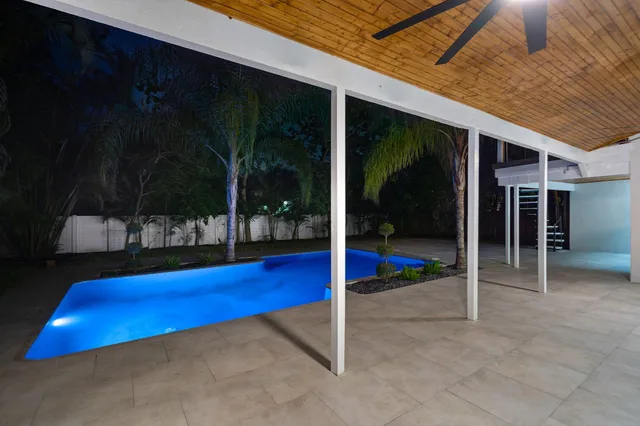 $1,600,000 | 2668 Northwest 41st Street, Boca Raton, FL 33434