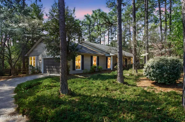 $565,000 | 150 Pebble Beach Place, Southern Pines, NC 28387