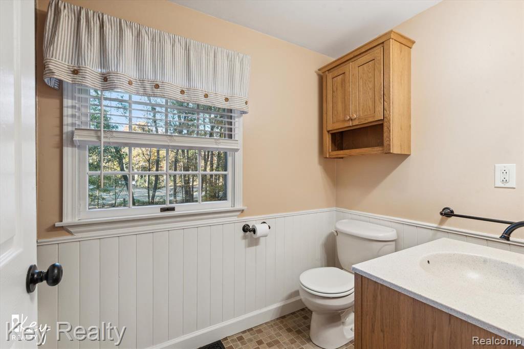 17356 Haggerty Road Belleville, MI 48111 - Photo 38 of 54