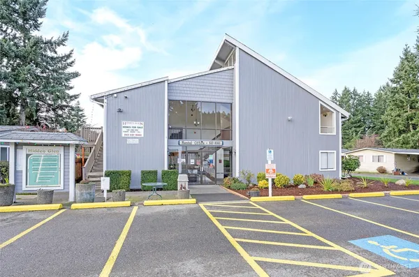 $149,000 | 7620 157th St Court East, Unit 94, Puyallup, WA 98375