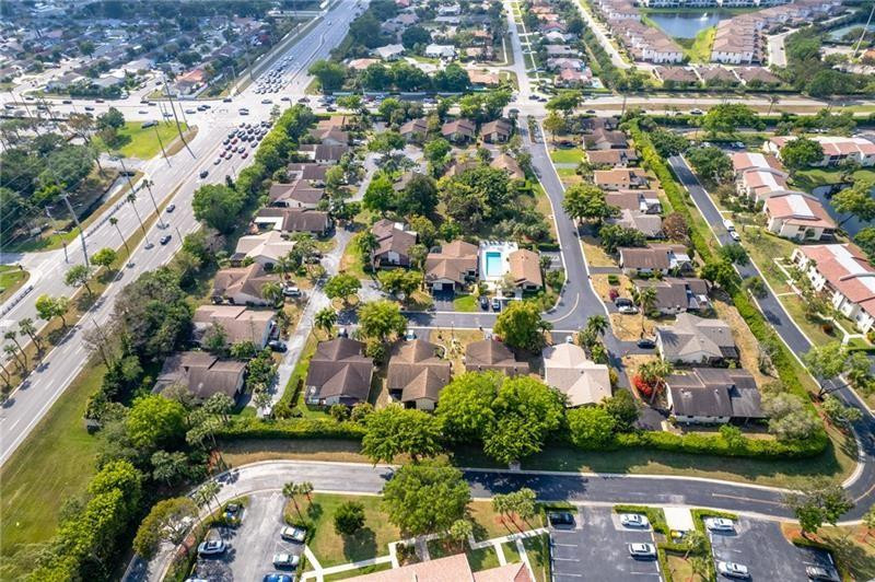 8930 Old Pine Road Boca Raton, FL 33433 - Photo 26 of 27 Photo 26