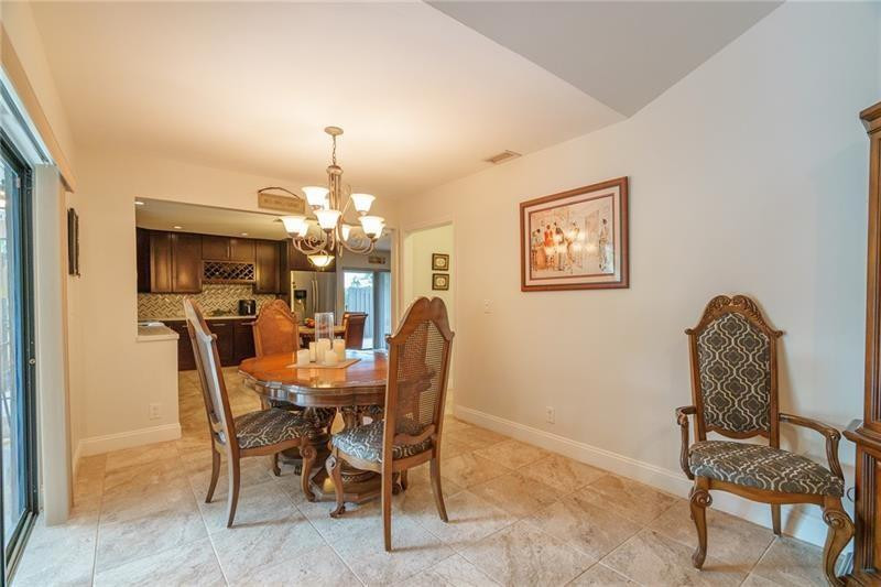 8930 Old Pine Road Boca Raton, FL 33433 - Photo 9 of 27 Photo 9