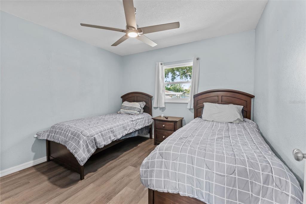 7425 Seagull Way Tampa, FL 33635 - Photo 20 of 34