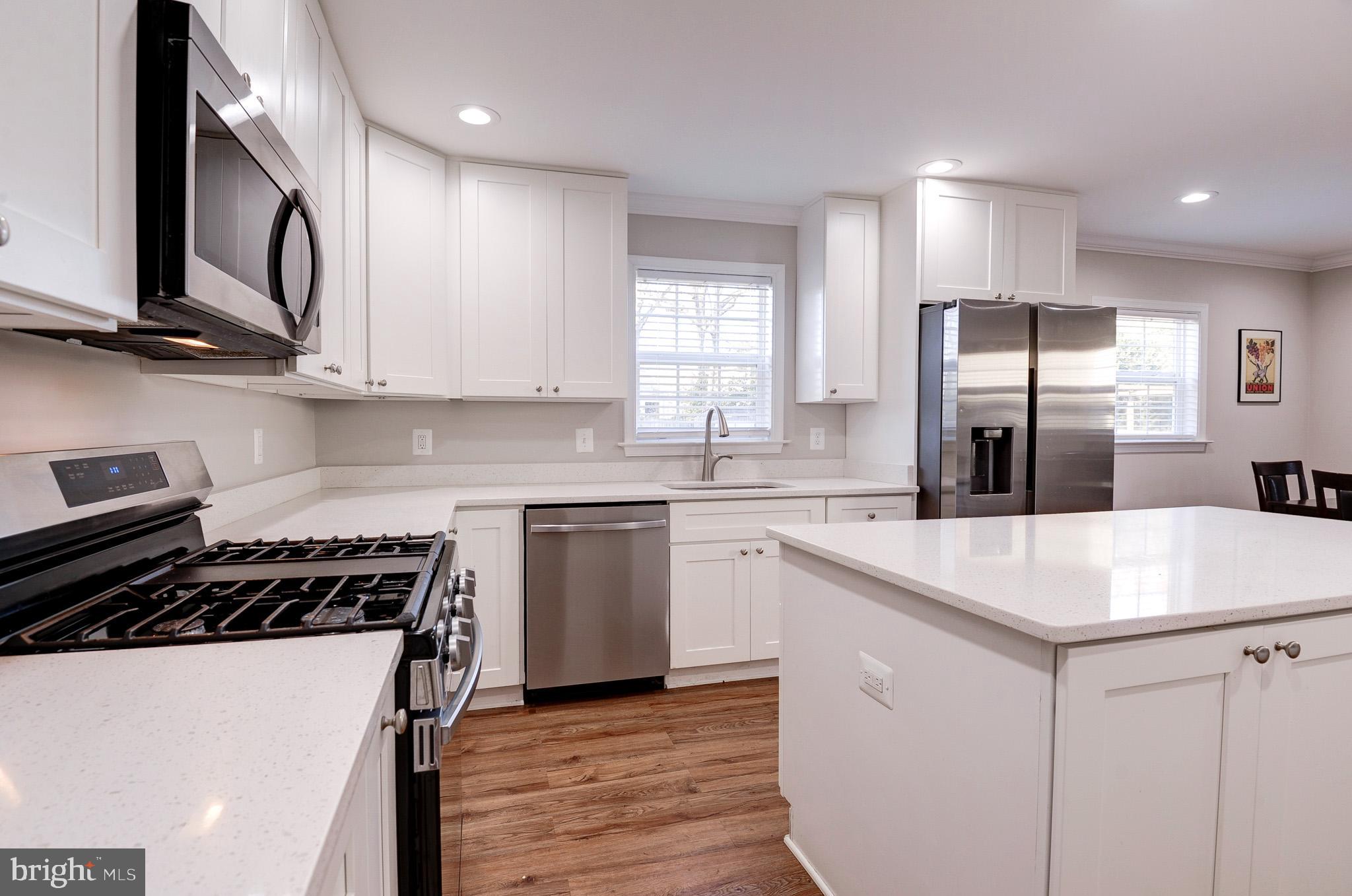 1926 Hull Road Vienna, VA 22182 - Photo 12 of 37 Gallery Image 12