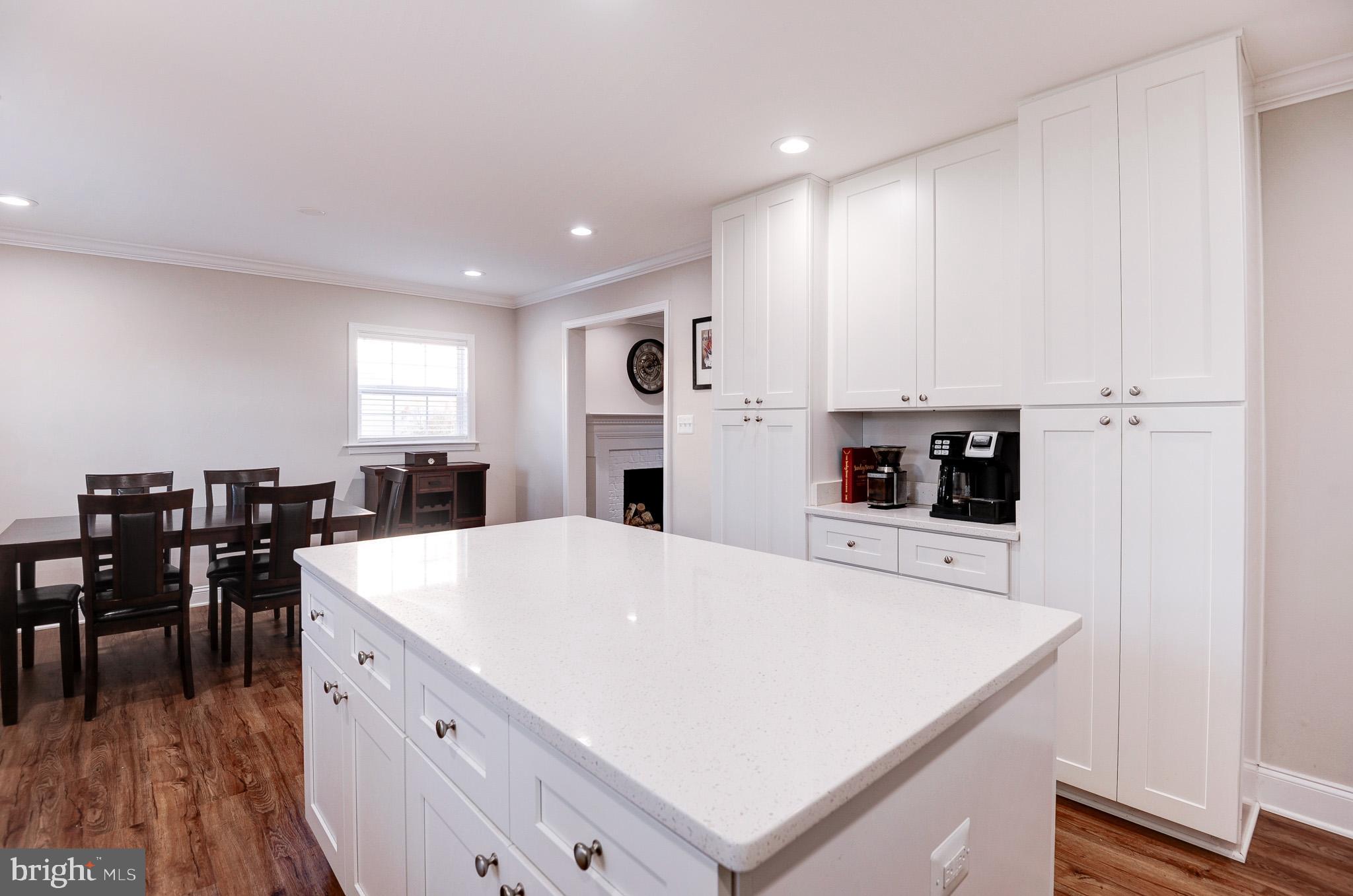 1926 Hull Road Vienna, VA 22182 - Photo 14 of 37 Gallery Image 14