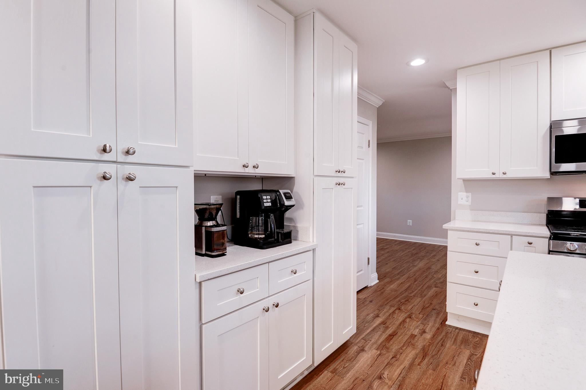 1926 Hull Road Vienna, VA 22182 - Photo 15 of 37 Gallery Image 15