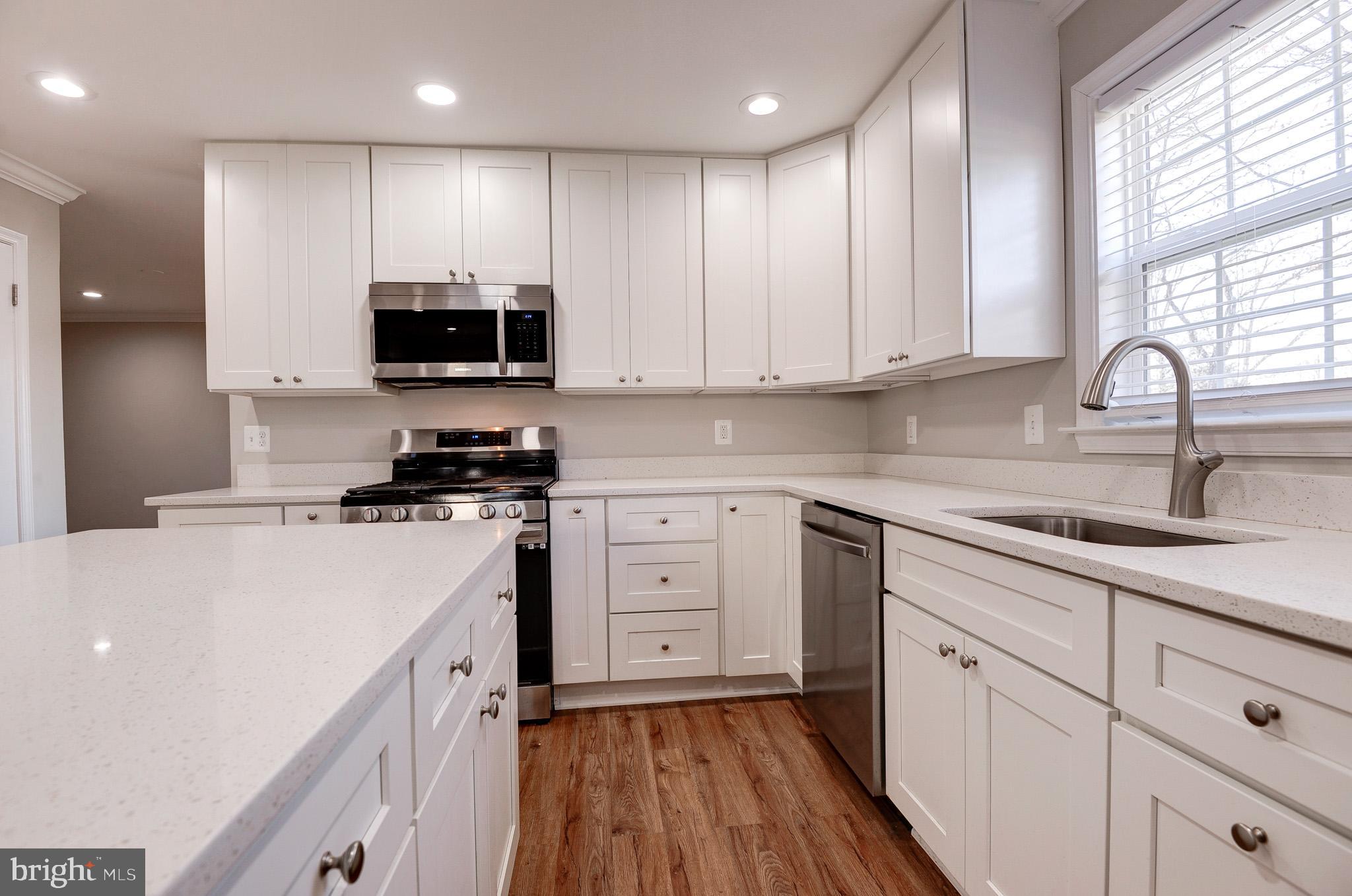 1926 Hull Road Vienna, VA 22182 - Photo 20 of 37 Gallery Image 20
