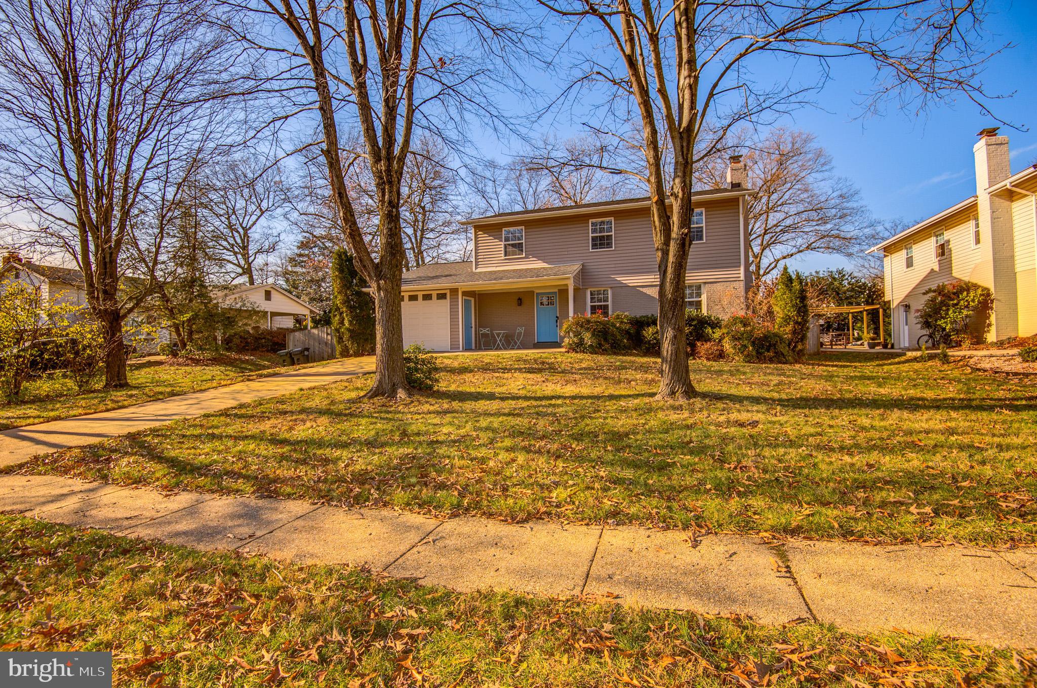 1926 Hull Road Vienna, VA 22182 - Photo 2 of 37 Gallery Image 2