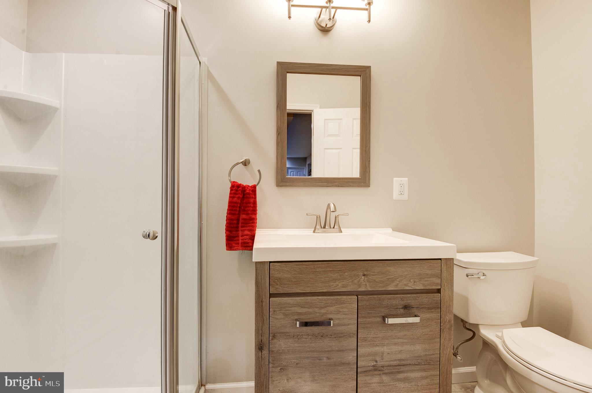1926 Hull Road Vienna, VA 22182 - Photo 27 of 37 Gallery Image 27