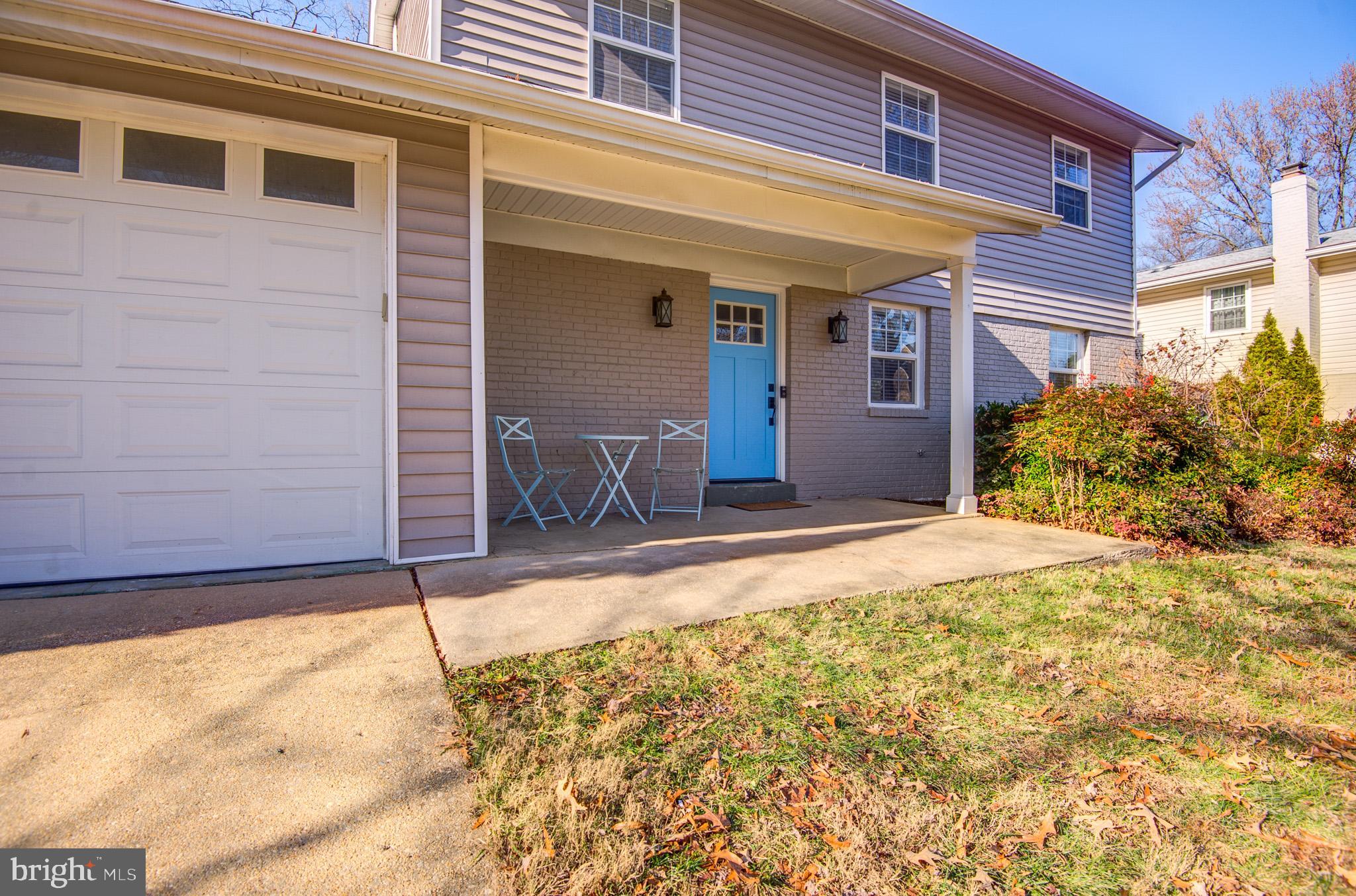 1926 Hull Road Vienna, VA 22182 - Photo 6 of 37 Gallery Image 6