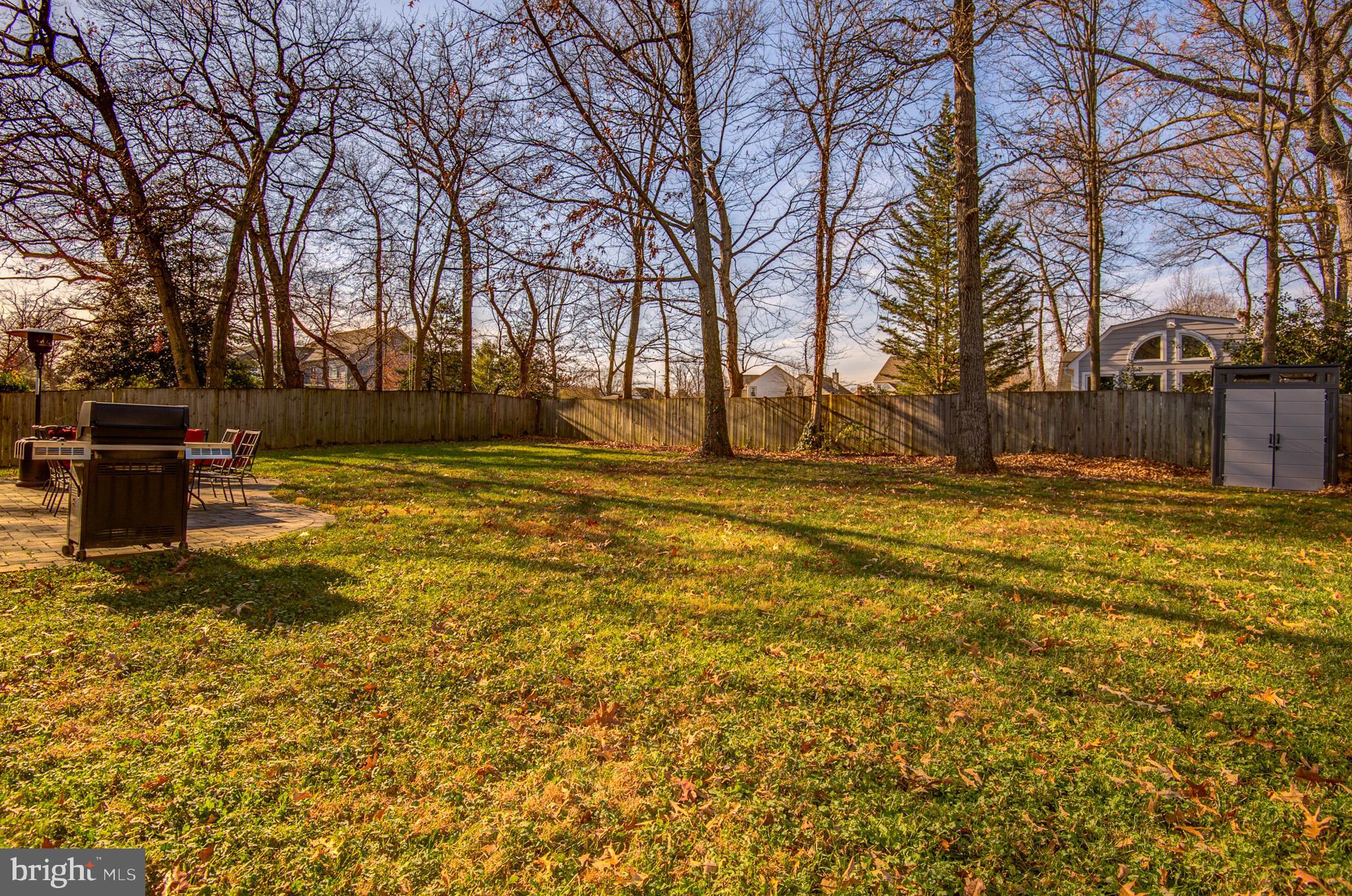 1926 Hull Road Vienna, VA 22182 - Photo 9 of 37 Gallery Image 9