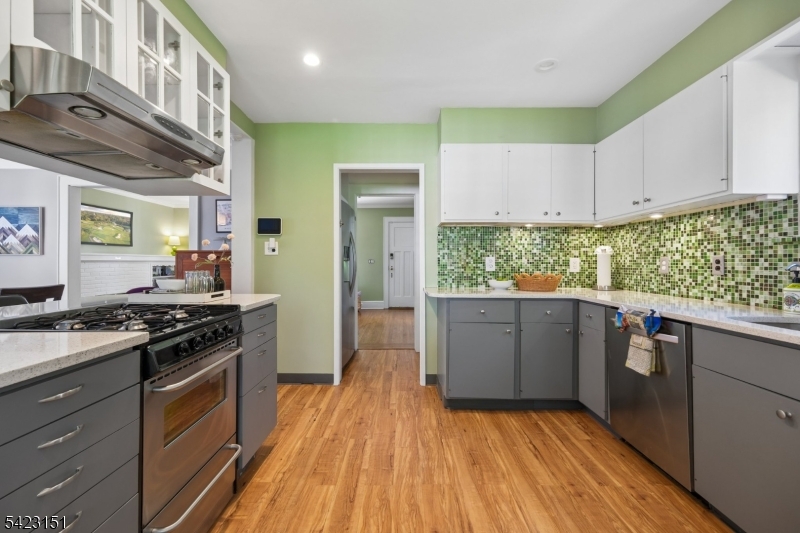 28 Rutgers Street Maplewood, NJ 07040 - Photo 14 of 44