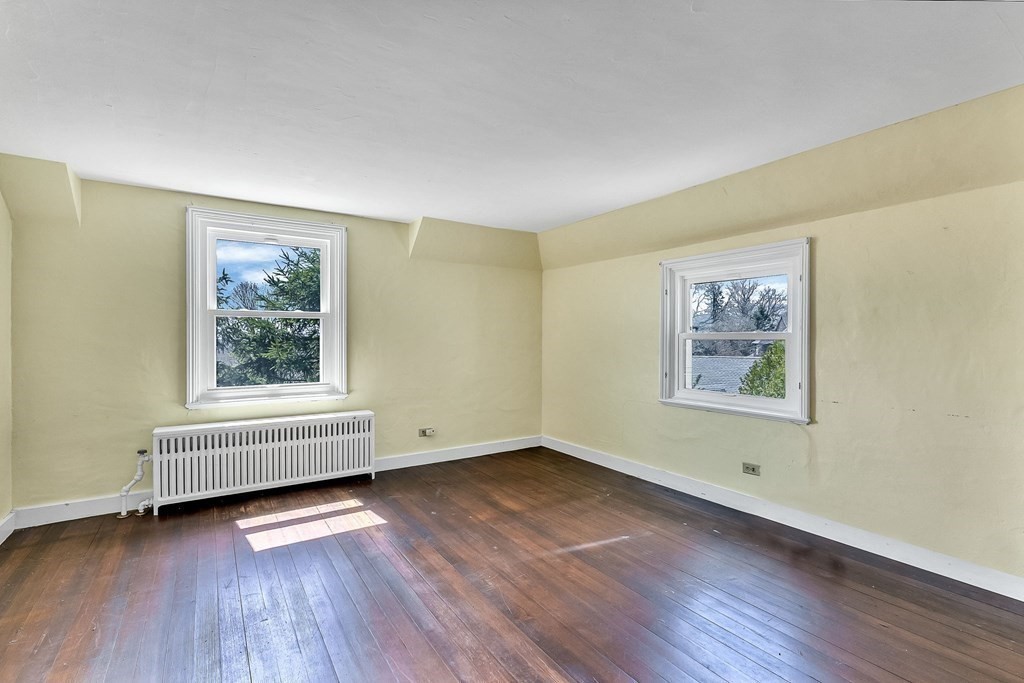 11 Adams Hill Road Gloucester, MA 01930 - Photo 23 of 29 Gallery Image 23