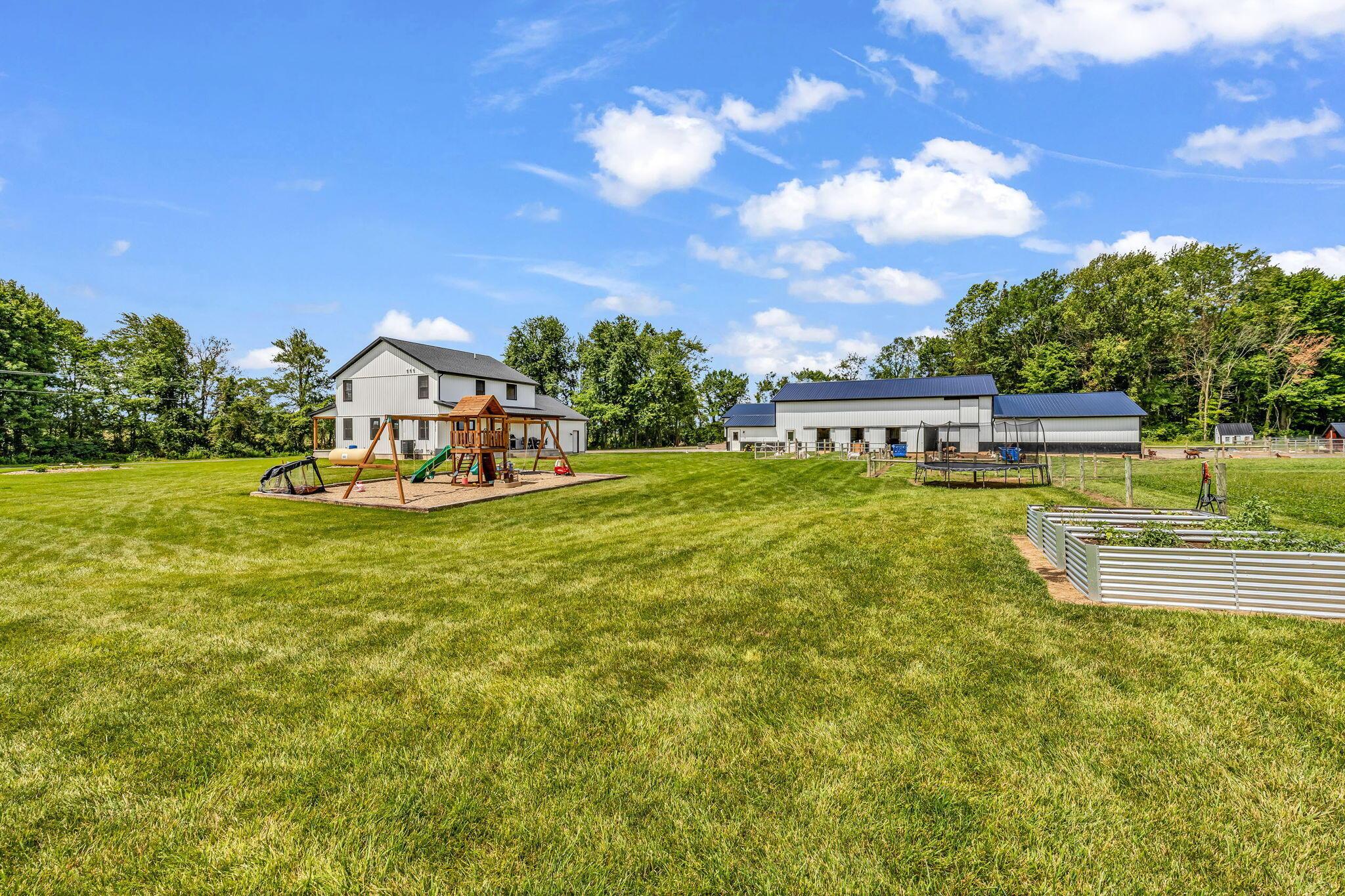 6445 Sycamore Road Centerburg, OH 43011 - Photo 14 of 86