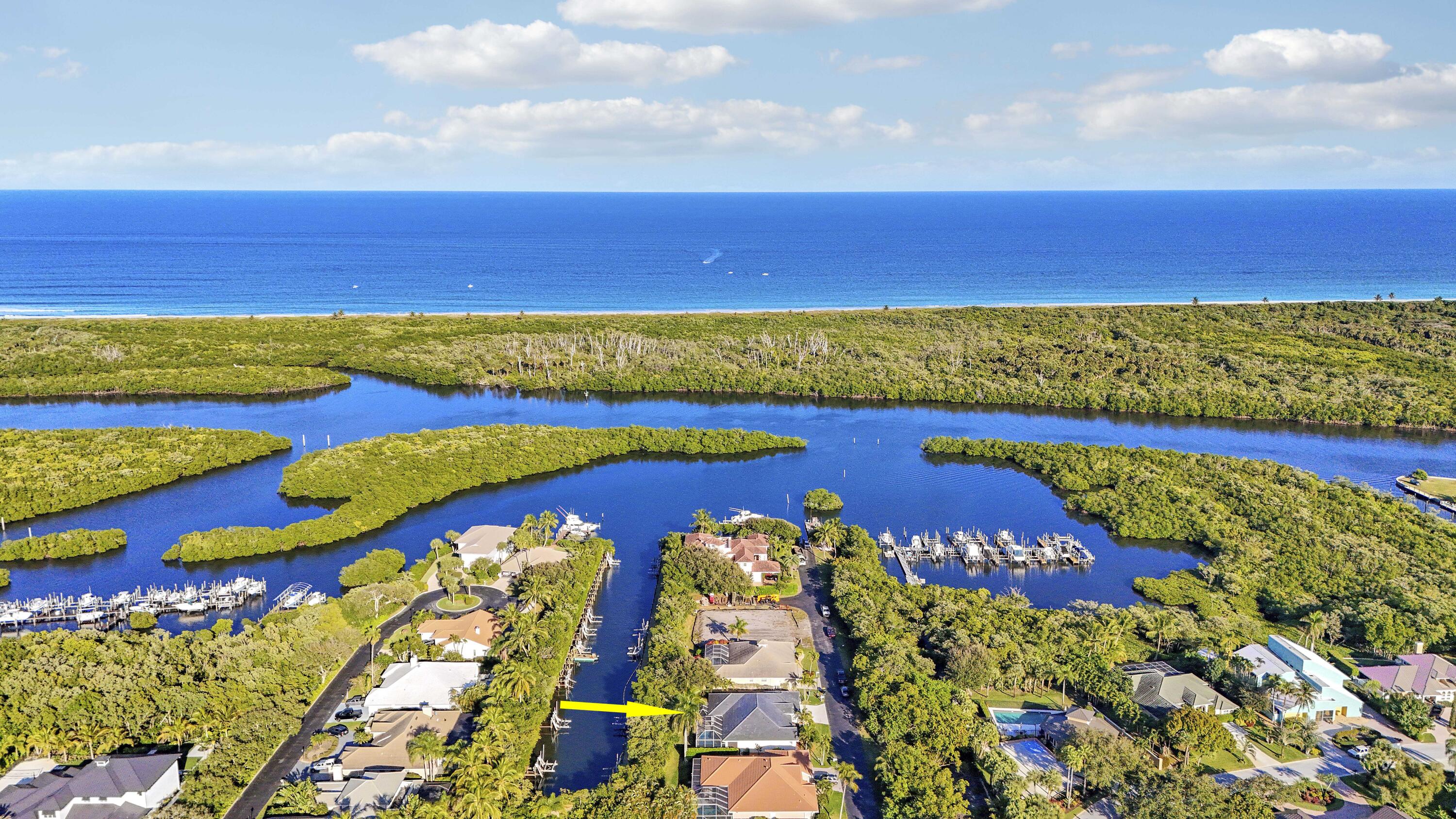 8415 Southeast Governors Way Hobe Sound, FL 33455 - Photo 5 of 105 waterfront
