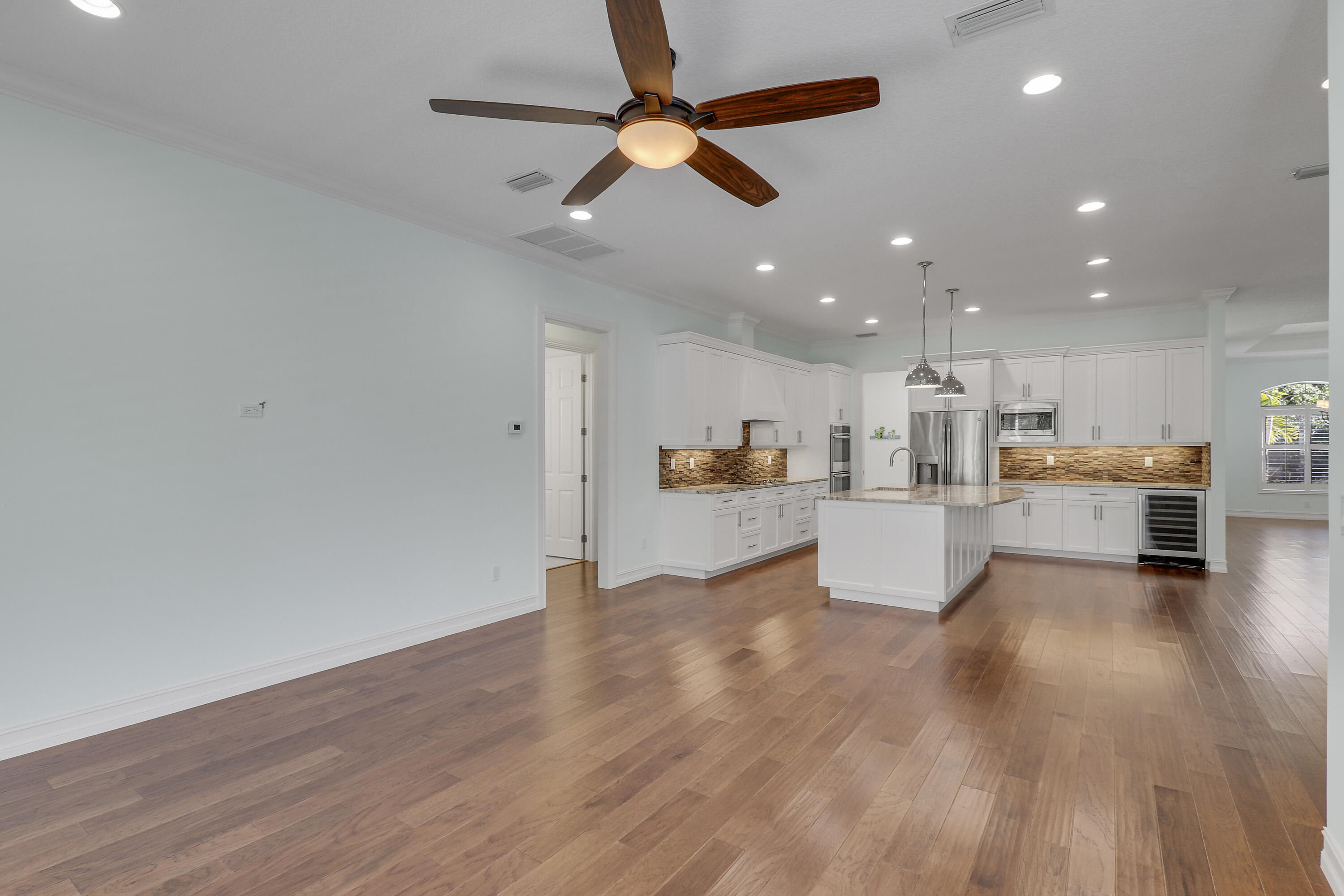 8415 Southeast Governors Way Hobe Sound, FL 33455 - Photo 58 of 105 House2-33