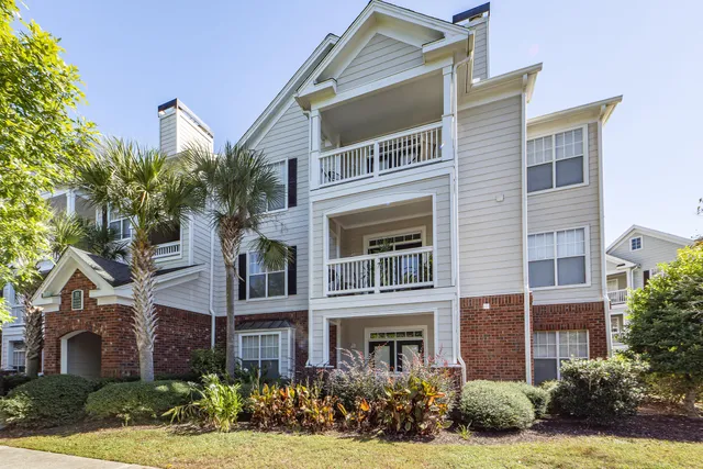 $1,850 | 45 Sycamore Avenue, Unit 1126, Charleston, SC 29407