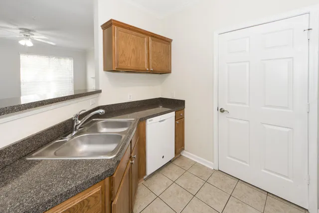 $1,850 | 45 Sycamore Avenue, Unit 1126, Charleston, SC 29407