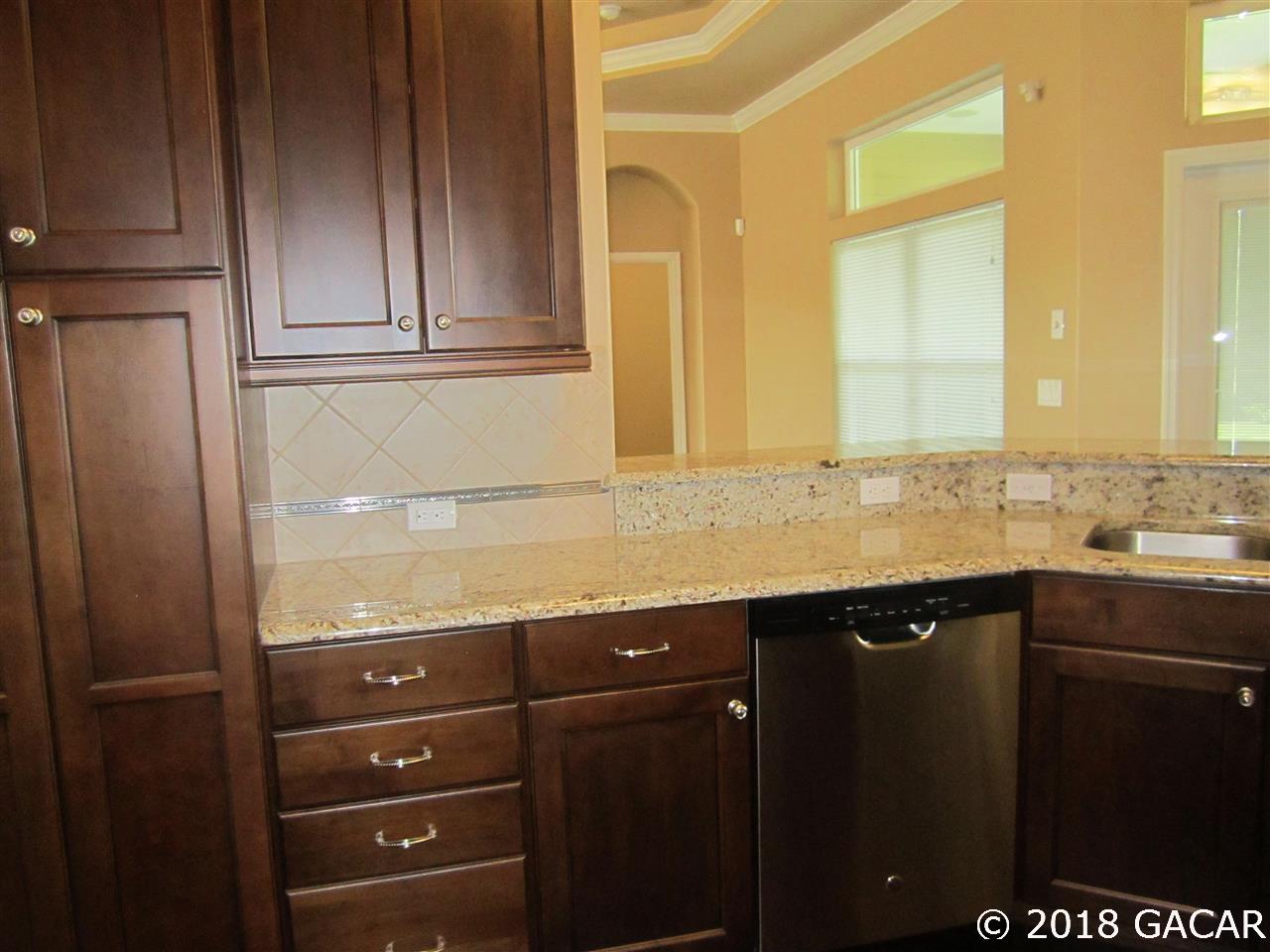3668 Southwest 73rd Way Gainesville, FL 32608 - Photo 10 of 30 Gallery Image 10