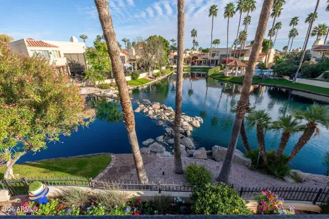 $1,195,000 | 10050 East Mountainview Lake Drive, Unit 10, Scottsdale, AZ 85258
